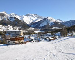 "Village" ski resorts Le Grand-Puy