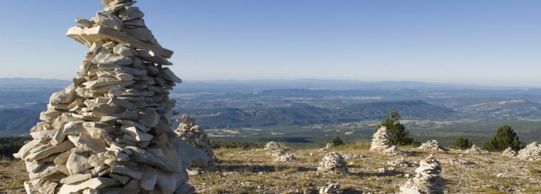 Montagne de Lure dans le parc naturel régional du Luberon ©M. Boutin