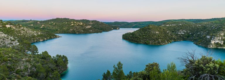 Lac d'Esparron-de-Verdon ©T. Verneuil