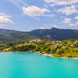 Castillon lake in Verdon ©T. Verneuil