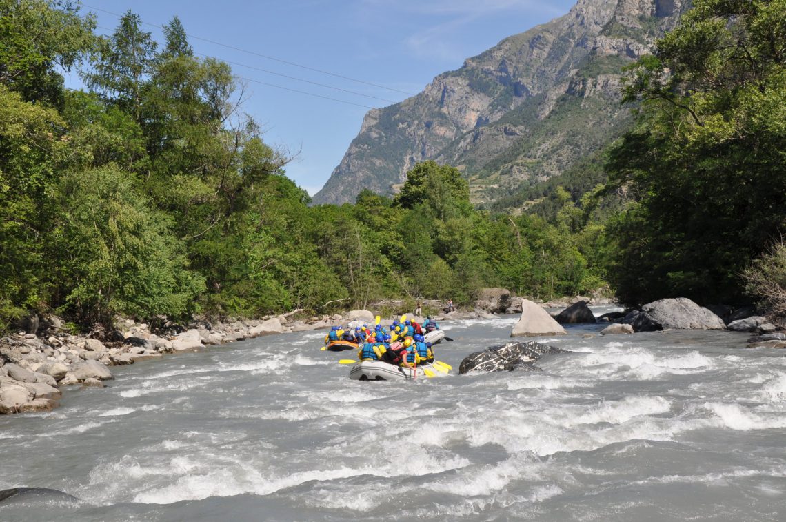 Rafting with the family in the Ubaye
