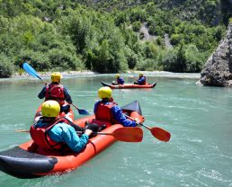 White water sports service canoe ©Aquavivaest