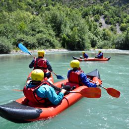 White water sports service canoe ©Aquavivaest