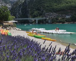 Lake of Sainte-Croix-du-Verdon Water sports providers