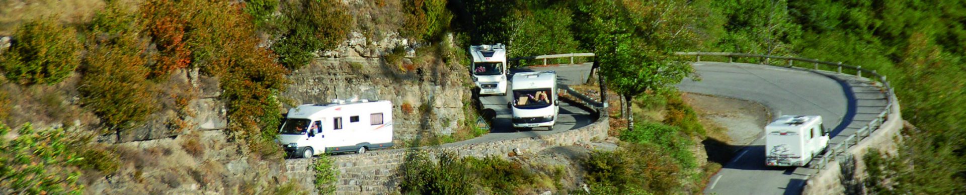 motorhome in the col de la Bonette ©Camping-Car Club Digne-les-Bains