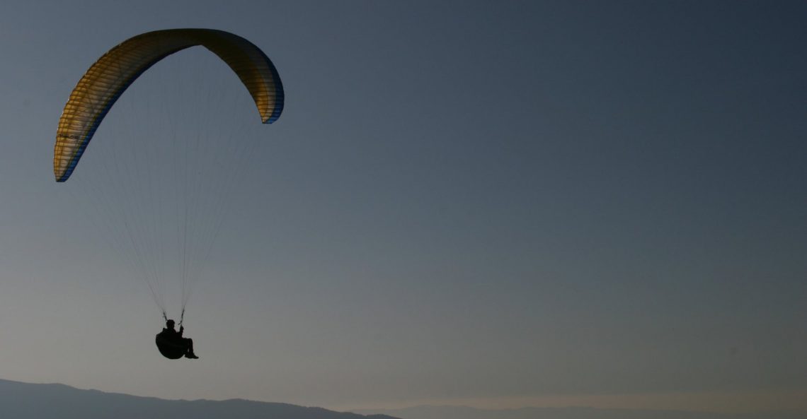 Paragliding - Alpes de Haute Provence Tourism