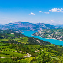 lac de Serre-Ponçon ©Teddy Verneuil